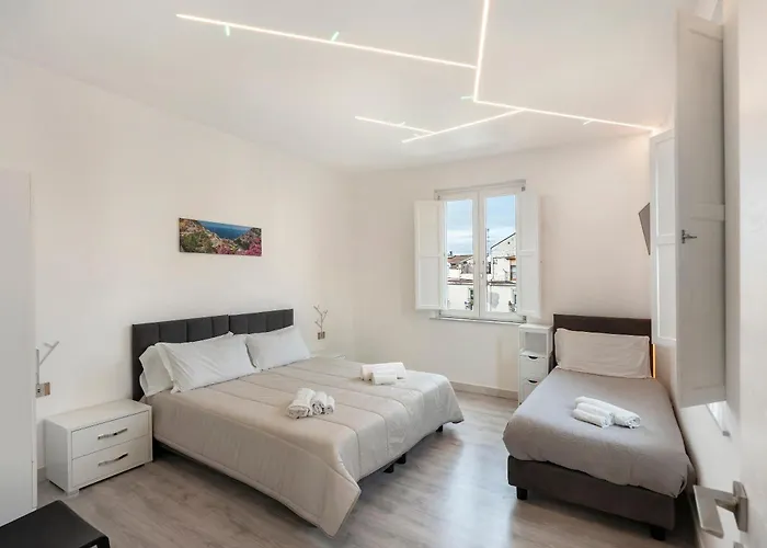 Lägenhet Center Luxury 3 *