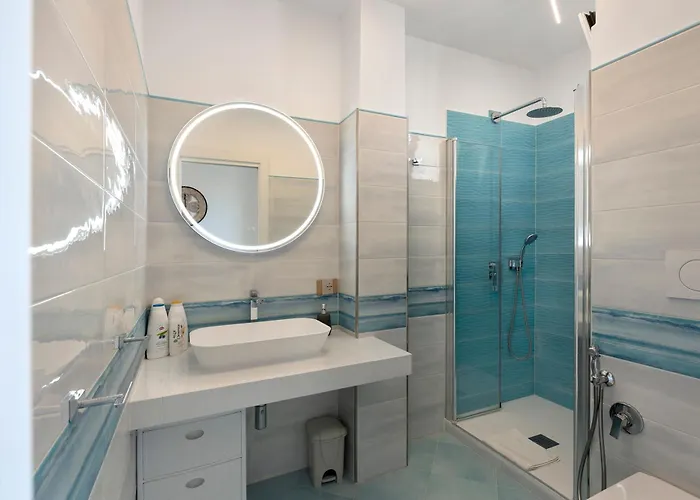 Center Luxury 3 Apartament *