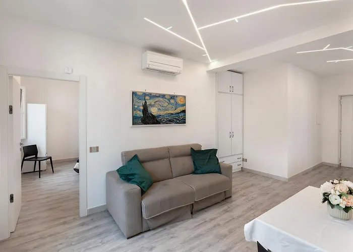 Center Luxury 3 * Сорренто