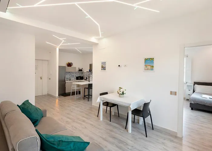 Center Luxury 3 شقة