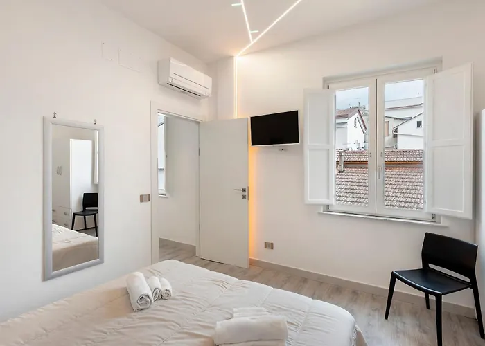 Center Luxury 3 Апартаменты Сорренто